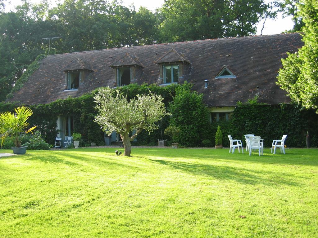 Logis De La Paqueraie Bed & Breakfast Saint-Branchs Luaran gambar