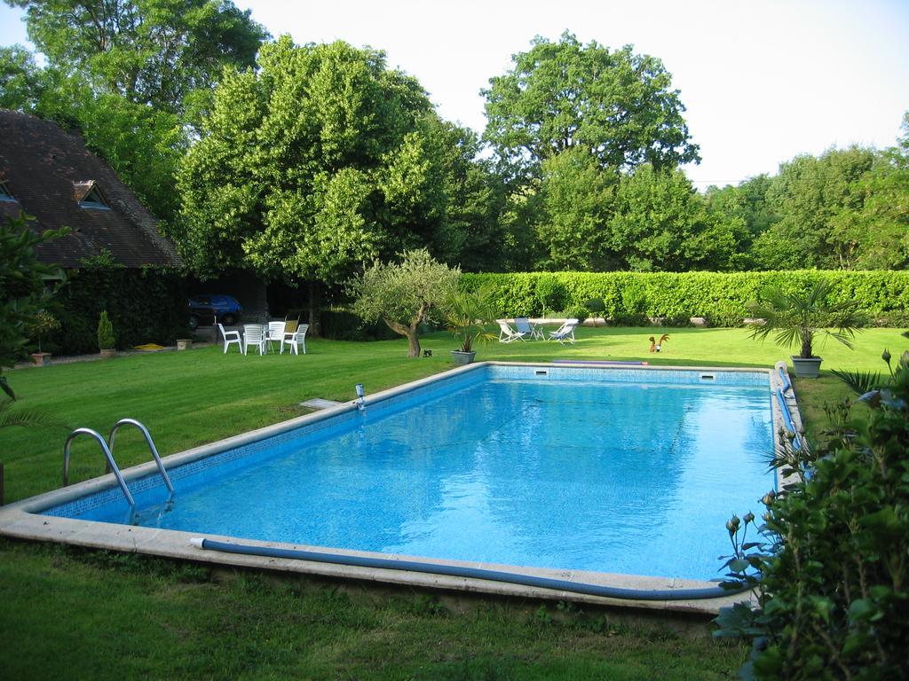 Logis De La Paqueraie Bed & Breakfast Saint-Branchs Luaran gambar