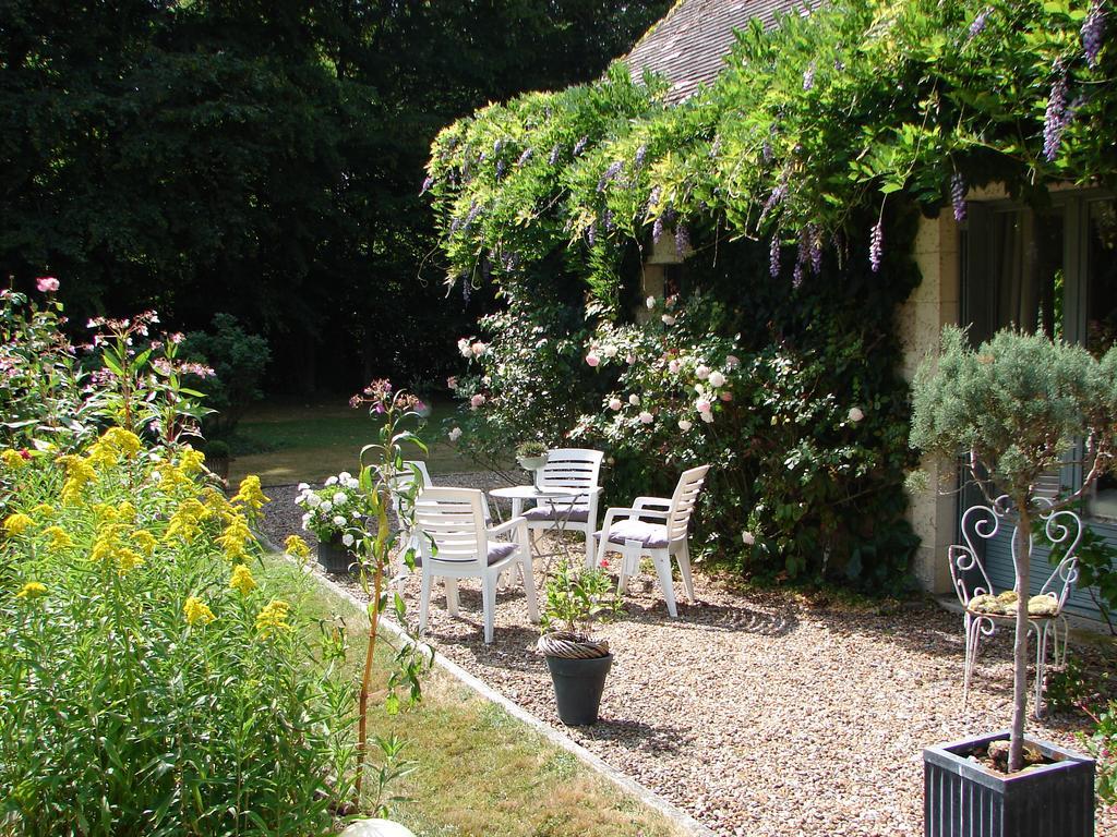 Logis De La Paqueraie Bed & Breakfast Saint-Branchs Luaran gambar