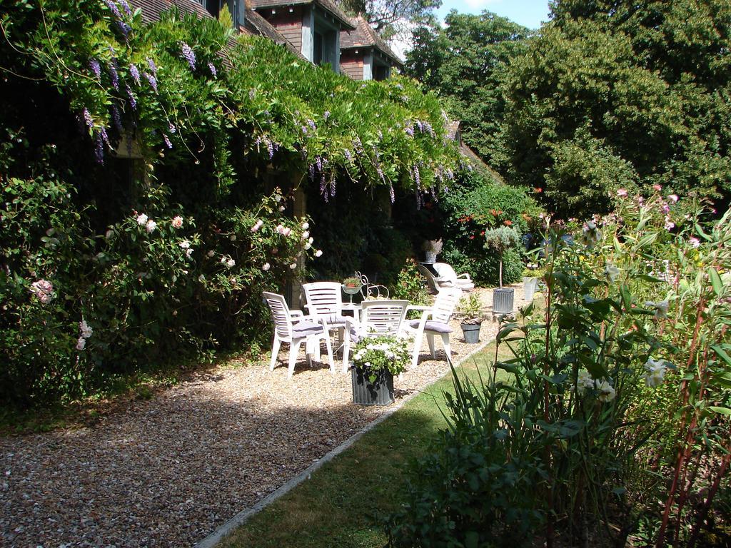 Logis De La Paqueraie Bed & Breakfast Saint-Branchs Luaran gambar